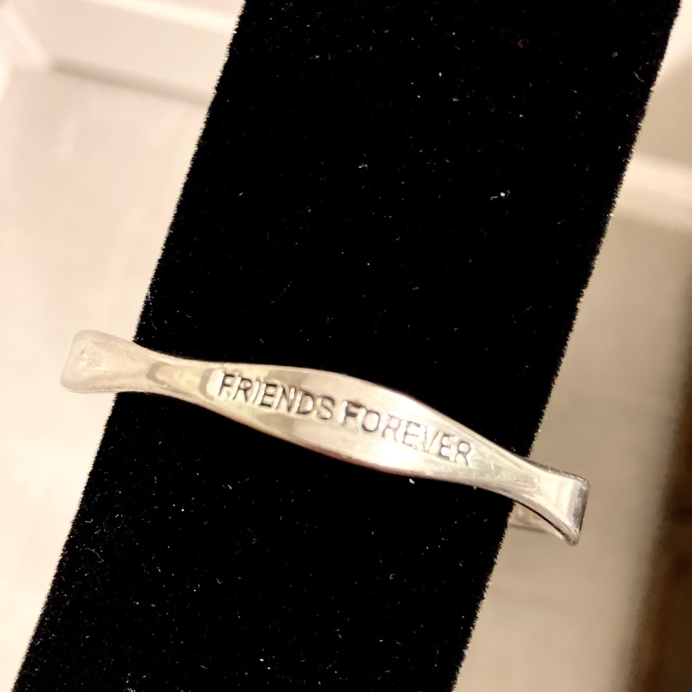 FREE Bracelet WITH ANY ONE ITEM PURCHASE. Pre Owned. Vintage. Friends Forever.